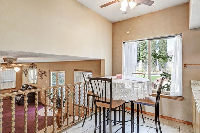 529 La Bajada Court NW, Albuquerque, NM 87105