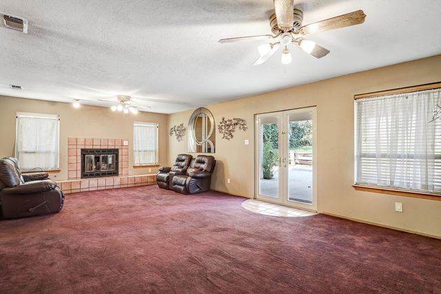 529 La Bajada Court NW, Albuquerque, NM 87105