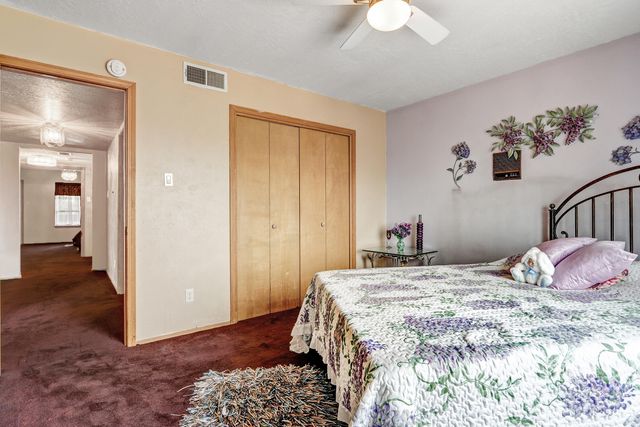 529 La Bajada Court NW, Albuquerque, NM 87105