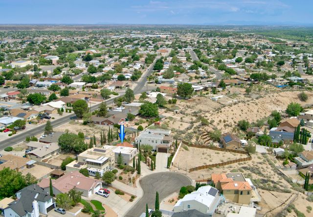 529 La Bajada Court NW, Albuquerque, NM 87105