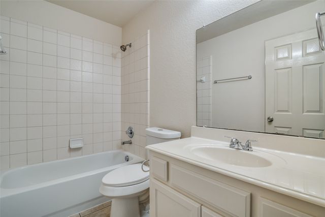 4760 Avocet Drive, Mesquite, TX 75181