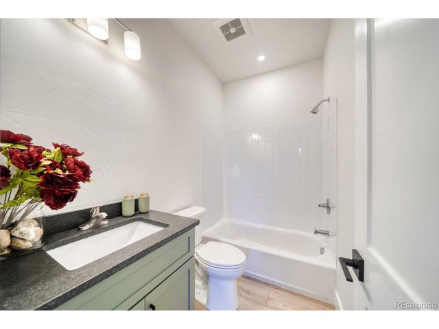 866 Hoover Cir, Poncha Springs, CO 81242