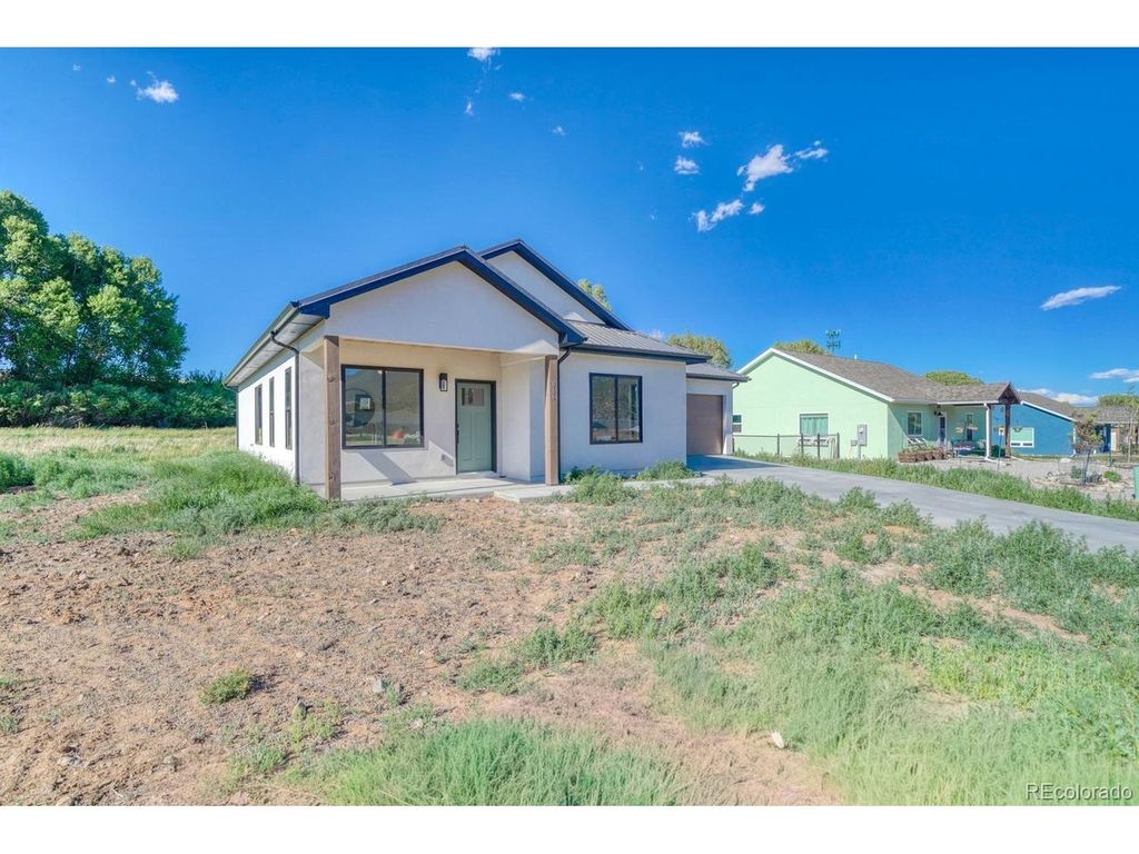 866 Hoover Cir, Poncha Springs, CO 81242