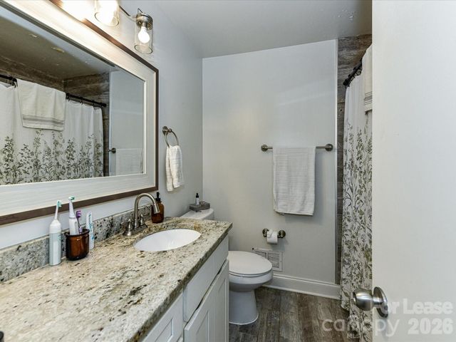 7109 Rockcliff Court, Charlotte, NC 28210