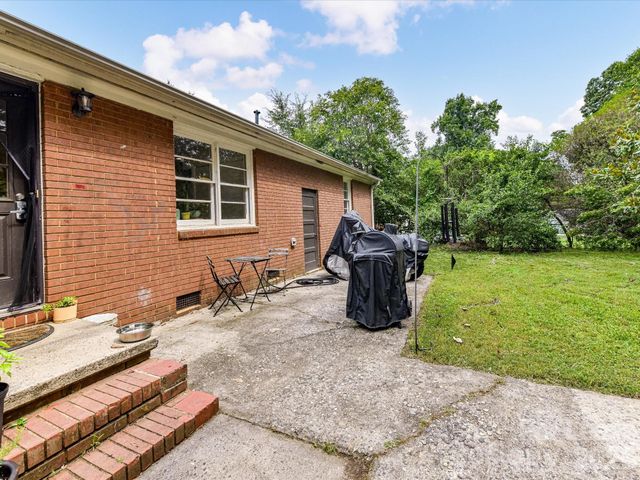 7109 Rockcliff Court, Charlotte, NC 28210