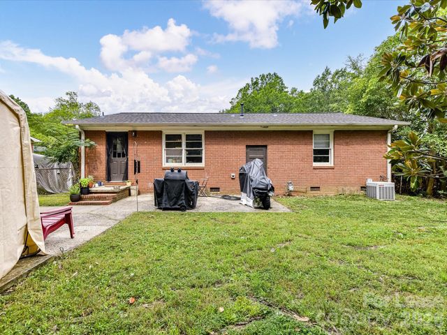 7109 Rockcliff Court, Charlotte, NC 28210