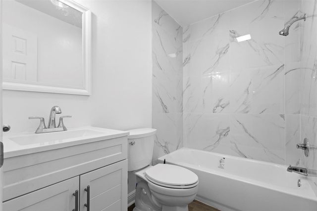 7512 GALLINETA COURT 7512, Tampa, FL 33615