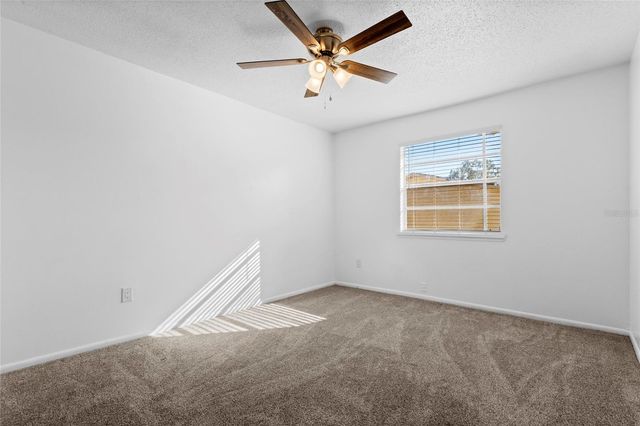 7512 GALLINETA COURT 7512, Tampa, FL 33615