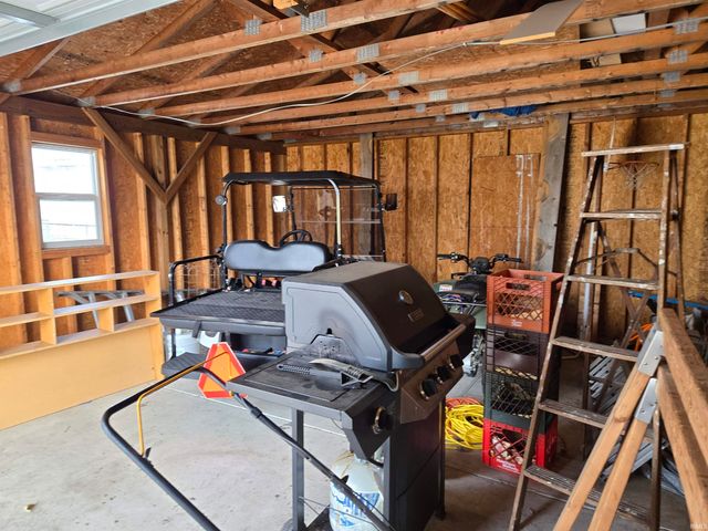 1007 N 10th Street, Vincennes, IN 47591