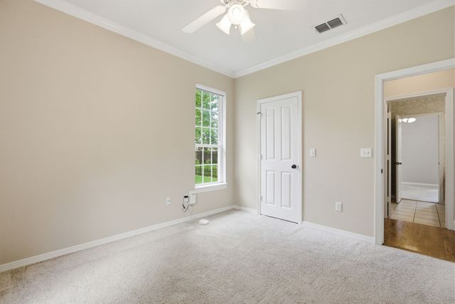 3811 Woods Boulevard, Tyler, TX 75707