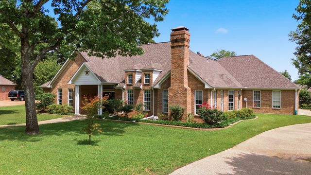 3811 Woods Boulevard, Tyler, TX 75707
