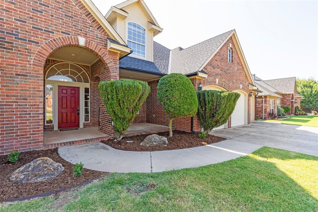 1005 Bentbrook Place, Norman, OK 73072