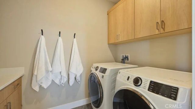 27524 Grand Fir Way, Valencia, CA 91381