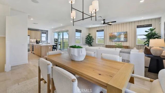 27524 Grand Fir Way, Valencia, CA 91381