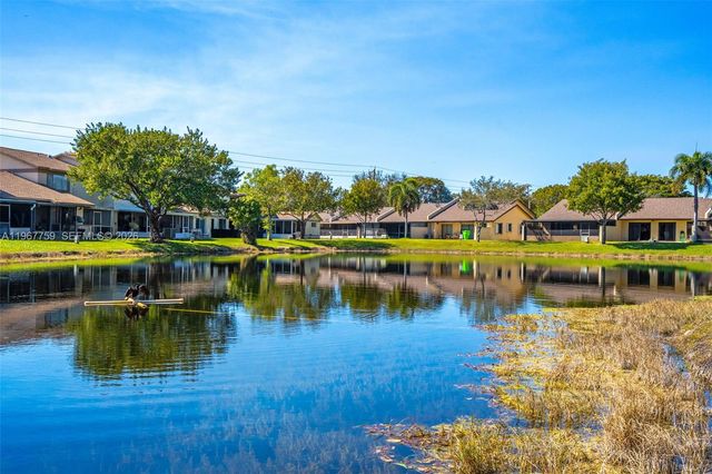 10836 NW 30th Pl 354, Sunrise, FL 33322