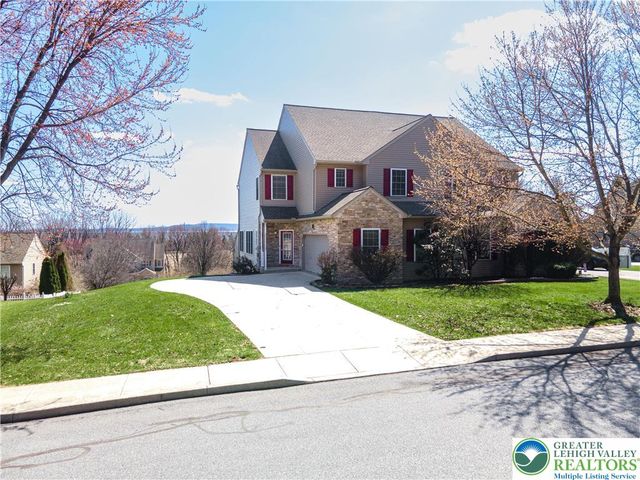 8376 Scenic View Drive, Upper Macungie Twp, PA 18031
