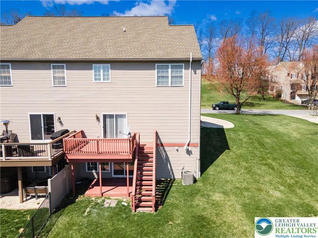 8376 Scenic View Drive, Upper Macungie Twp, PA 18031