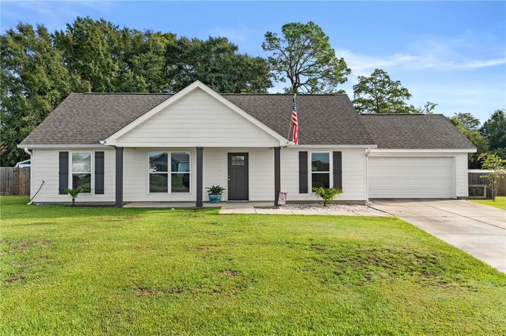 228 Lakefront Circle, Summerdale, AL 36580 — photo 3