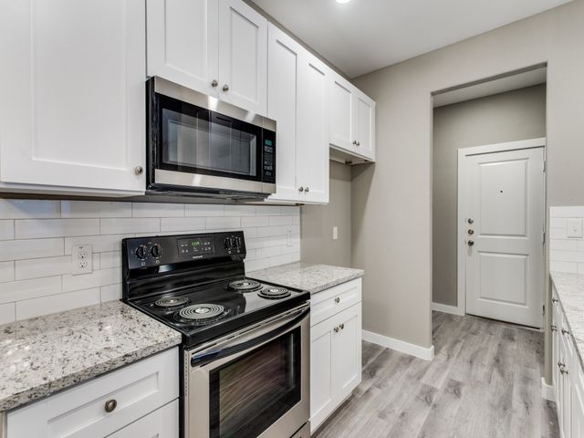 3207 Karen Street, Fort Worth, TX 76116