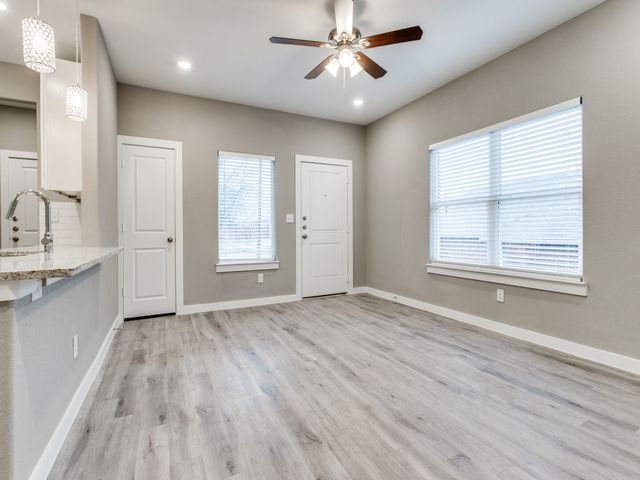 3207 Karen Street, Fort Worth, TX 76116