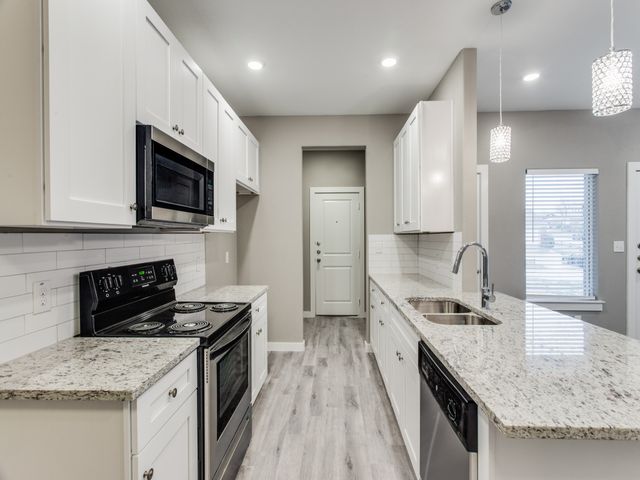 3207 Karen Street, Fort Worth, TX 76116