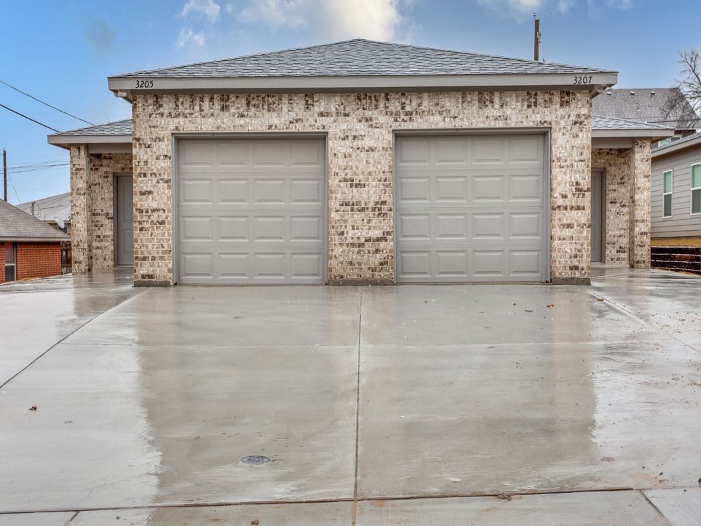 3207 Karen Street, Fort Worth, TX 76116