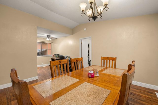 5571 Sierra Springs Dr, Pollock Pines, CA 95726