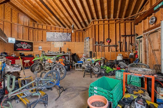 5571 Sierra Springs Dr, Pollock Pines, CA 95726