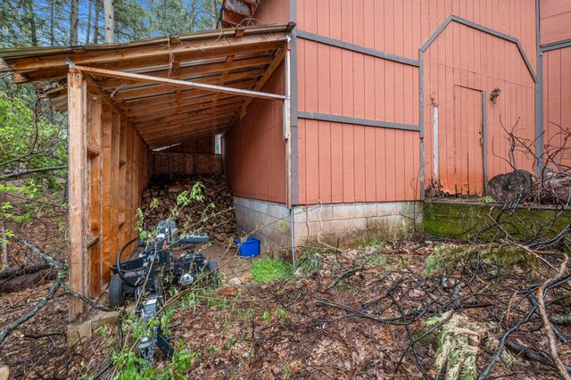 5571 Sierra Springs Dr, Pollock Pines, CA 95726