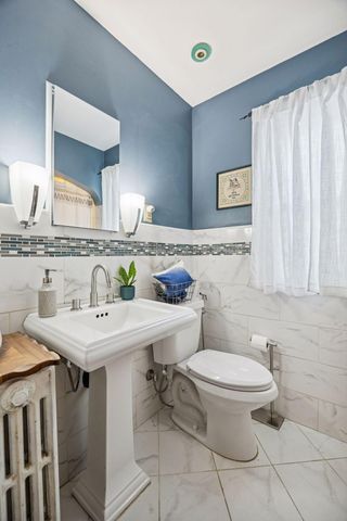 4529 2nd Avenue S, Minneapolis, MN 55419