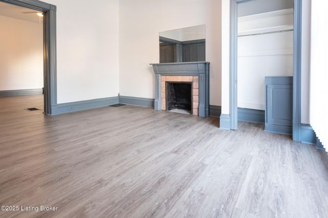 1219 S 2nd St 1, Louisville, KY 40203