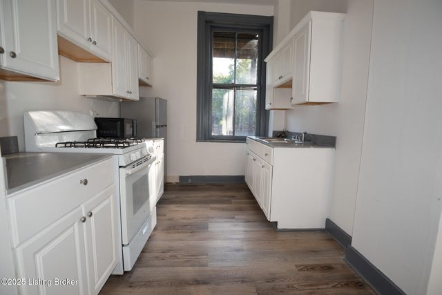 1219 S 2nd St 1, Louisville, KY 40203