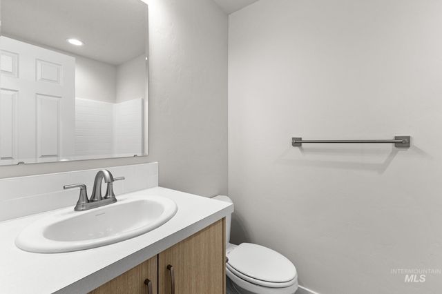 3042 W Taiban Creek Dr, Kuna, ID 83634