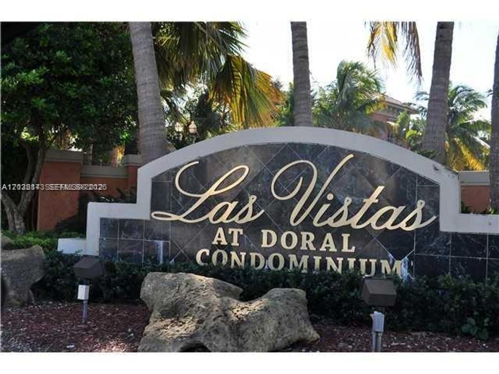 8290 Lake Dr 332, Doral, FL 33166