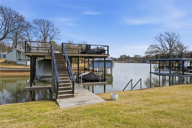 111 Ridgeoak Way, Tool, TX 75143