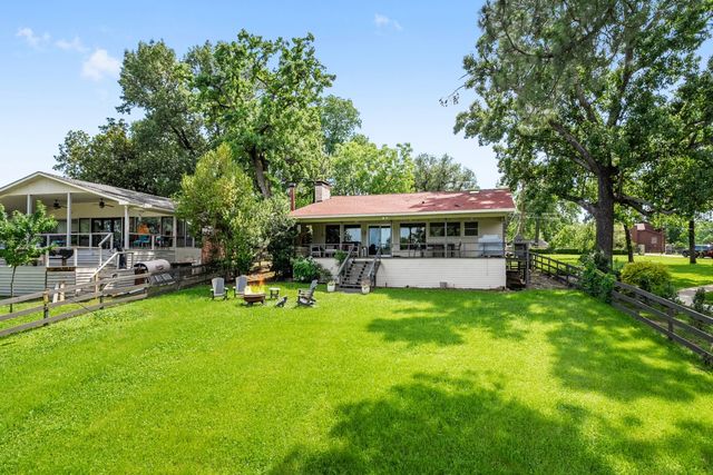 111 Ridgeoak Way, Tool, TX 75143