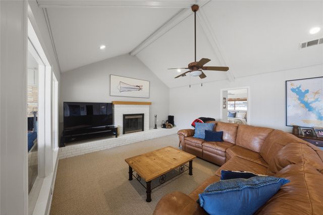 111 Ridgeoak Way, Tool, TX 75143