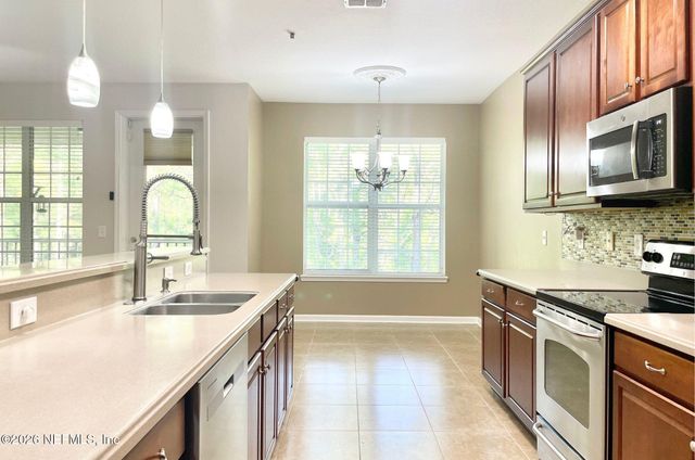 11251 CAMPFIELD Drive 3403, Jacksonville, FL 32256