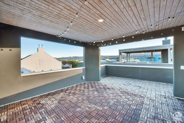 5069 W DAYBREAK PKWY, South Jordan, UT 84009