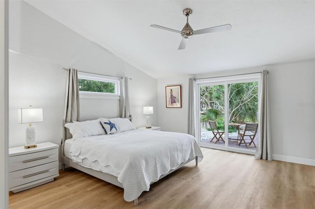 1232 NORTHPORT DRIVE, Sarasota, FL 34242