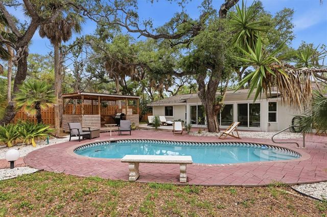 1232 NORTHPORT DRIVE, Sarasota, FL 34242