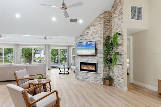 1232 NORTHPORT DRIVE, Sarasota, FL 34242