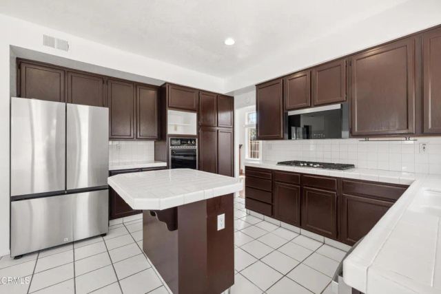 1731 Oneida Place, Oxnard, CA 93030