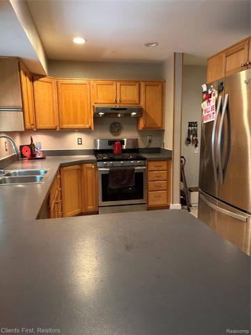 5844 Crandall Road, Howell, MI 48855