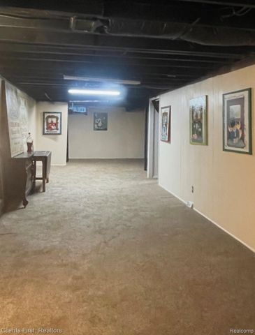 5844 Crandall Road, Howell, MI 48855