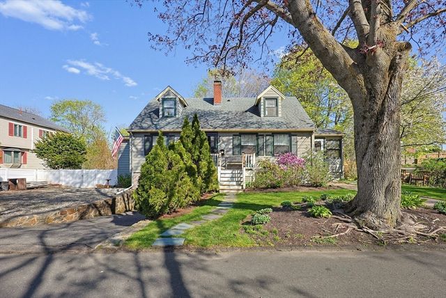5 Ramsay Rd., Marblehead, MA 01945
