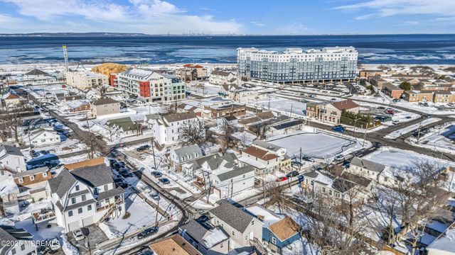 56 Highland Avenue, Keansburg, NJ 07734