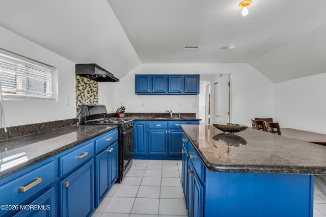 56 Highland Avenue, Keansburg, NJ 07734