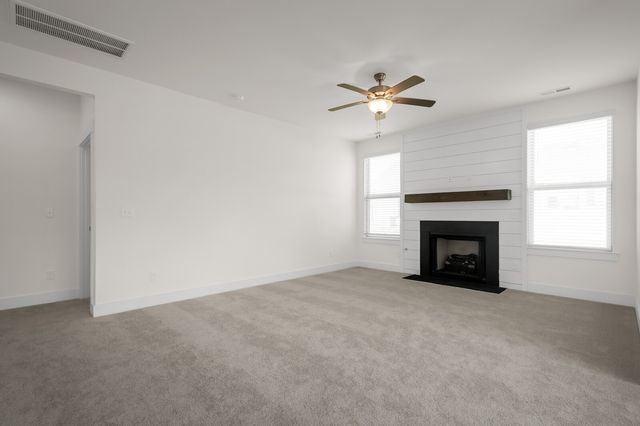108 Barnwood Rd, Gallatin, TN 37066