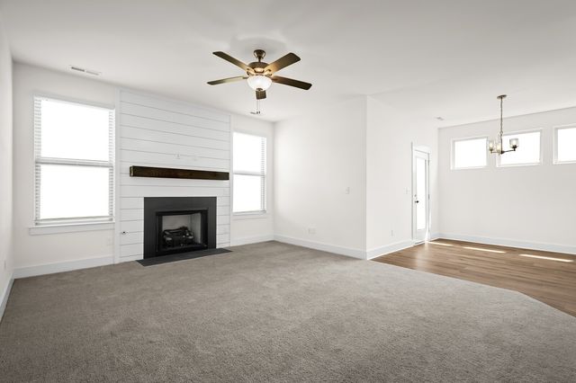 108 Barnwood Rd, Gallatin, TN 37066